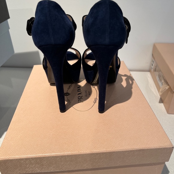 Prada Calzature Donna Suede Pumps Black/Navy NEW Size 37 - Picture 5 of 6